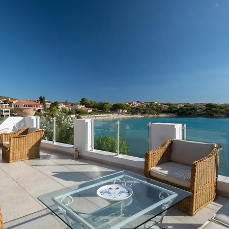 Bianca With Heated Pool Villa *