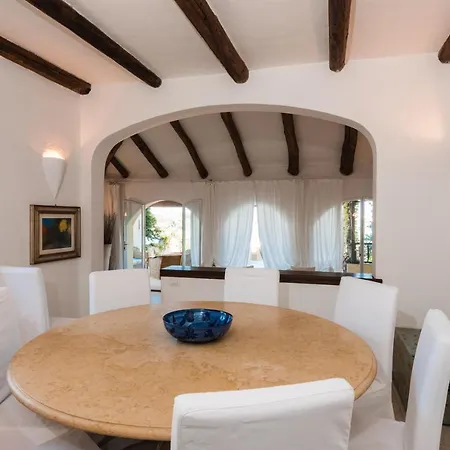 Bianca With Heated Pool Villa Golfo Aranci