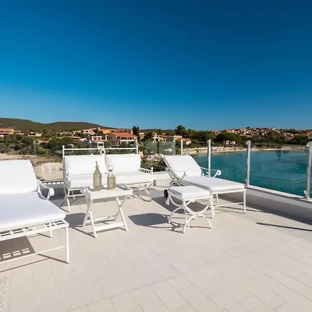 Bianca With Heated Pool * Golfo Aranci